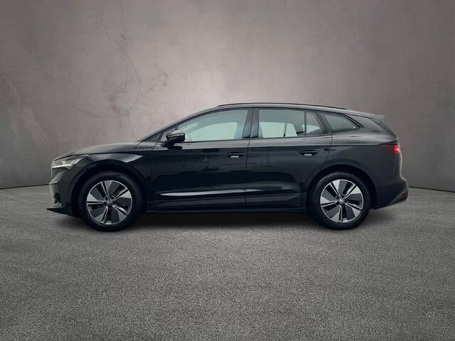 Skoda Enyaq iV 60 180pk Automaat, Trekhaak, Stoelverwarming, Cruise control, Parkeersensoren, App-connect, Navigatie, LED koplampen, Climate control