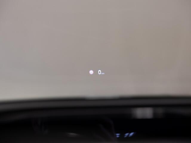 Skoda Enyaq iV 80 / 204pk / Trekhaak / Panorama dak / Head-up display /