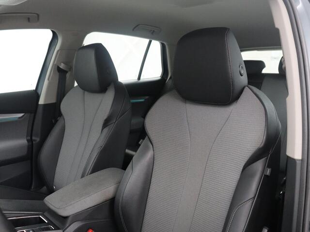 Skoda Enyaq iV 60 | SOH 91,0% | Half leder | Cruise control | Carplay | Navigatie | Sfeerverlichting | Climate control | Camera | Park assist | EV