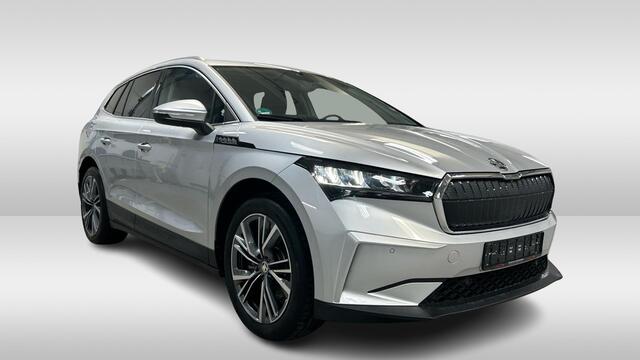 Skoda Enyaq iV 80 204PK SOH 96,2% | Trekhaak | 20 inch LM-velgen | Winterpakket | Camera