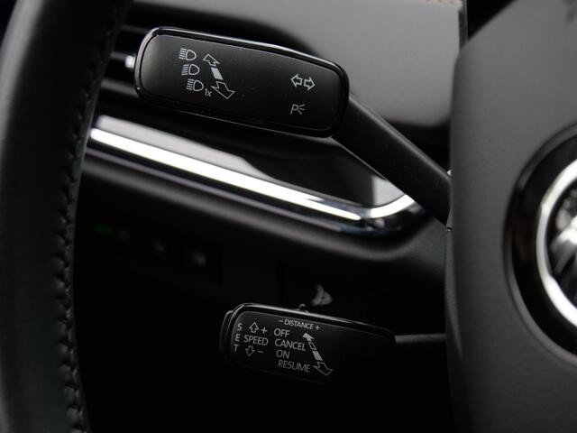 Skoda Enyaq iV 80 1ST EDITION/ LEER/ ADAPTIVE/ TREKHAAK/ BLINDSPOT/ ELEKT. STOEL/ ELEKT. KLEP/ SOH 92%