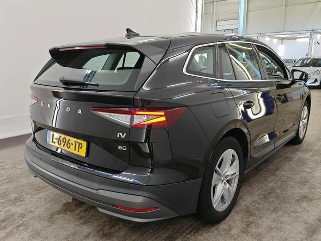 Skoda Enyaq iV 80 (95% SOH) I GROOT ACCUPAKKET I STOELVERWARMING I P-CAMERA I LEDEREN INTERIEUR
