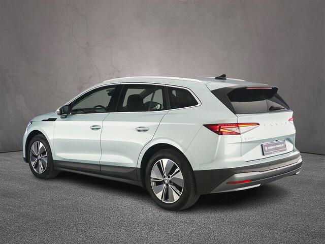 Skoda Enyaq iV 80 Business Edition Plus 204pk Automaat, Trekhaak, Warmtepomp, Lederen bekleding, Adaptive cruise control, Head-up display, Stoelverwarming, Stuurverwarming, Achteruitrijcamera, Navigatie, App-connect, Parkeersensoren
