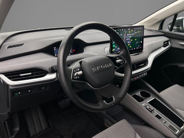 Skoda Enyaq iV 85 Selection 286pk Automaat, Stoelverwarming, Adaptive cruise control, Achteruitrijcamera, Dodehoeksensoren, Parkeersensoren, LED koplampen, Navigatie, App-connect
