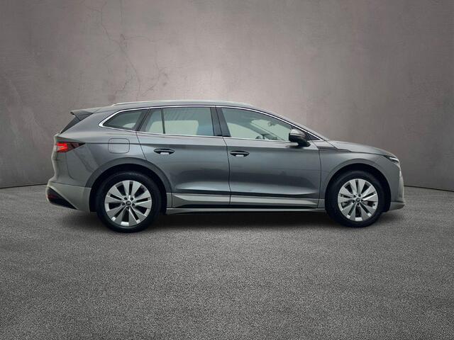 Skoda Enyaq iV 85 Selection 286pk Automaat, Stoelverwarming, Adaptive cruise control, Achteruitrijcamera, Dodehoeksensoren, Parkeersensoren, LED koplampen, Navigatie, App-connect