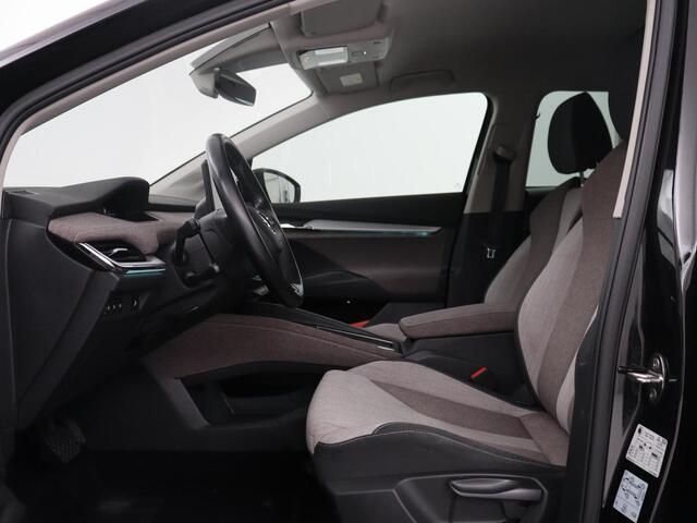 Skoda Enyaq iV 60 | SOH 93,2% | Cruise control | Carplay | Navigatie | Camera | Park assist | Sfeerverlichting | Virtueel dashboard | 19" velgen
