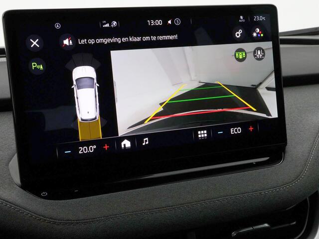 Skoda Enyaq iV 50 150pk Selection · Camera · Apple/Android Car Play · Cruise Control · Sfeerverlichting · 19"Velgen · Navigatie ·