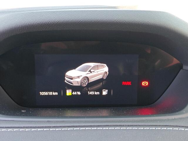 Skoda Enyaq iV 60 Sportline / SOH 91%/ WARMTEPOMP/ TREKHAAK/ PARK.SENSOREN V+A/ CAMERA/ STOELVERWARMING/ CRUISE/ DIGITAL DASH/ NAVI/ CLIMA