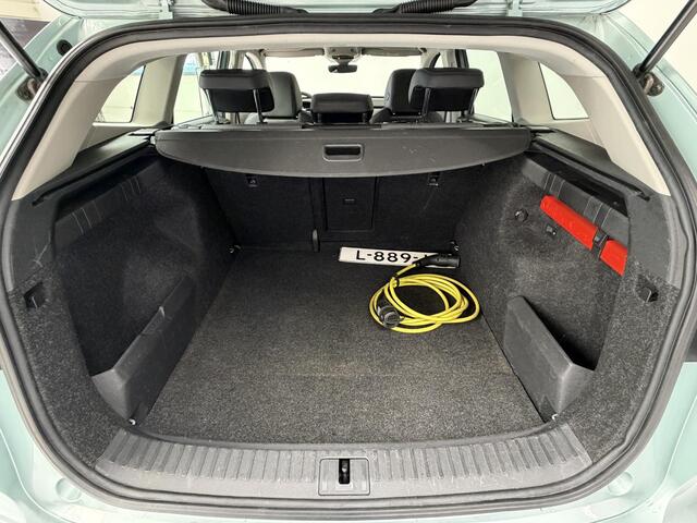 Skoda Enyaq iV 80 | Trekhaak | Camera | Navigatie | Stoelverwarming | SOH 88%
