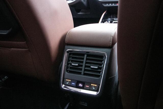 Skoda Enyaq iV 80 Ad. Cruise | Leer | HUD | Schuif-/kanteldak