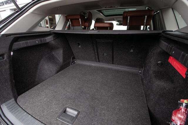 Skoda Enyaq iV 80 Ad. Cruise | Leer | HUD | Schuif-/kanteldak