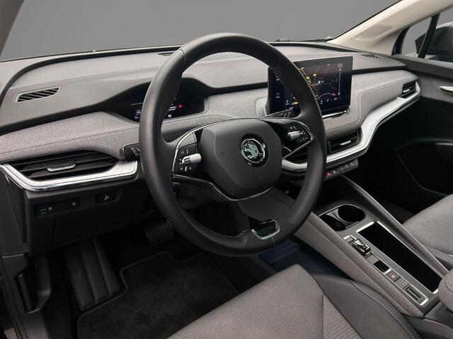 Skoda Enyaq iV 148pk Automaat Panoramadak, Adaptive cruise control, Navigatie, Airco, Stoelverwarming, Parkeersensor achter, DAB, App connect, LED verlichting, Keyless start