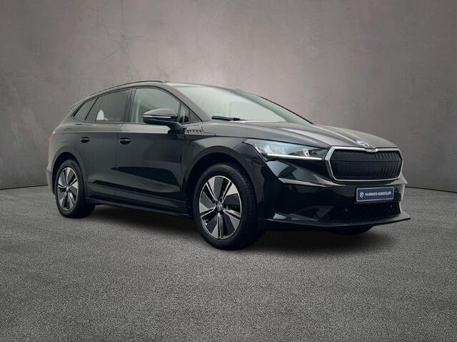 Skoda Enyaq iV 148pk Automaat Panoramadak, Adaptive cruise control, Navigatie, Airco, Stoelverwarming, Parkeersensor achter, DAB, App connect, LED verlichting, Keyless start