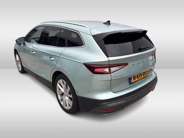 Skoda Enyaq iV 80 / SOH 91,7% / Trekhaak / Camera / Leder / Matrix LED / 19'' / CarPlay / Stoelverwarming 4x / Dodehoek / DAB / ACC