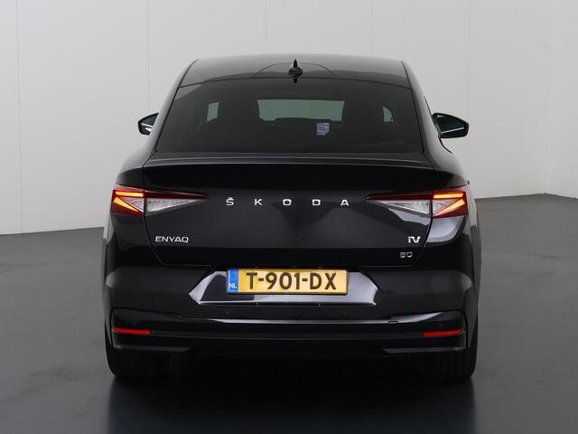 Skoda Enyaq iV Coupé 80 Business Edition | SOH 94% | Panoramadak | Stoel/Stuurverwarming | Adaptieve Cruise Control | Lederen bekleding | Achteruitrijcamera |