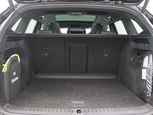 Skoda Enyaq iV 80 Sportline 204PK Aut. SOH 94,61%, Panoramadak, Trekhaak, Matrix LED Verlichting, Crystal Face, Memorystoel, 20" LM Velgen