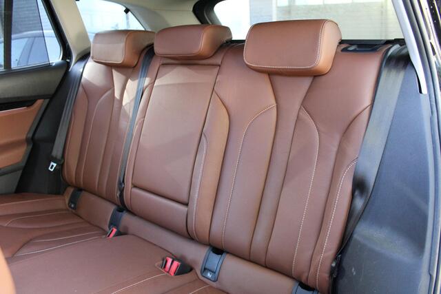 Skoda Enyaq iV 80 | SOH 89% | Warmtepomp | Panorama |Trekhaak | Leder | HUD