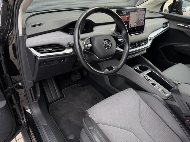 Skoda Enyaq iV 80 ?SOH 90.4% ?Warmtepomp ?Full LED ?Sfeerverlichting ?Navigatie ?Camera ?BLIS ?Stuur- Stoelverwarming ?Adapt. Cruise ?Lichtmetaal 19" ?Parkeersensoren
