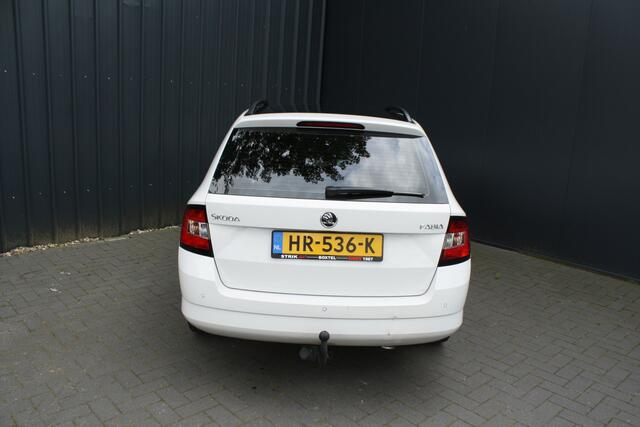 Skoda FABIA Combi 1.4 TDI EURO 6 Ambition Businessline Pro - NAVIGATIE