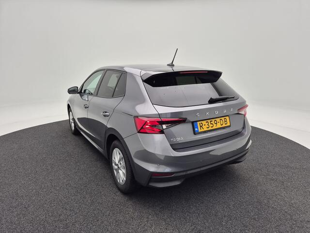 Skoda FABIA 1.0 TSi Ambition | Navigatie | Airco | Cruise Controle | 15 Inch | Parkeersensoren | 70.403 Km!!