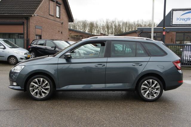 Skoda FABIA 1.0 TSI BUS. EDITION 1eEIG CRUISE/NAVI/KEYLESS/APPLE-ANDROID/16I