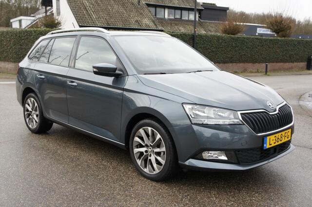 Skoda FABIA 1.0 TSI BUS. EDITION 1eEIG CRUISE/NAVI/KEYLESS/APPLE-ANDROID/16I
