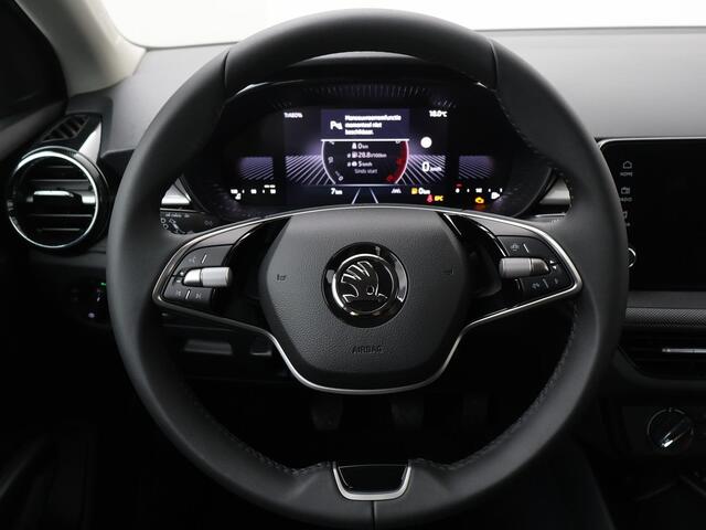 Skoda FABIA Selection 1.0 TSI 95 PK | Apple CarPlay / Android Auto | Parkeersensoren | 15'' Lichtmetalen velgen | Cruise control | Getint glas |