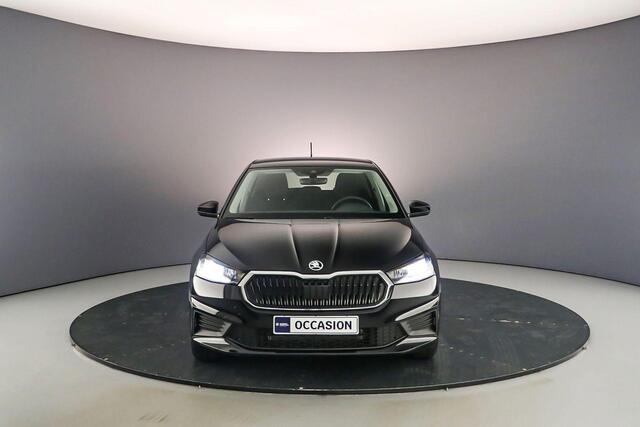 Skoda FABIA Ambition 1.0 TSI 95pk Cruise control, Airco, DAB, Radio, Bluetooth, Parkeersensor achter, LED koplampen
