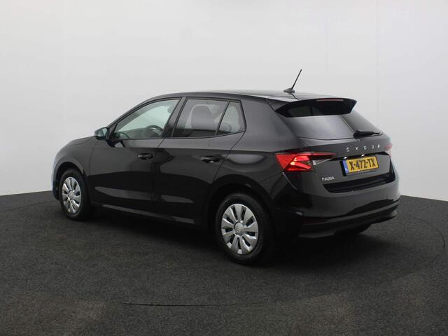 Skoda FABIA Ambition 1.0 TSI 95pk Cruise control, Airco, DAB, Radio, Bluetooth, Parkeersensor achter, LED koplampen, App connect