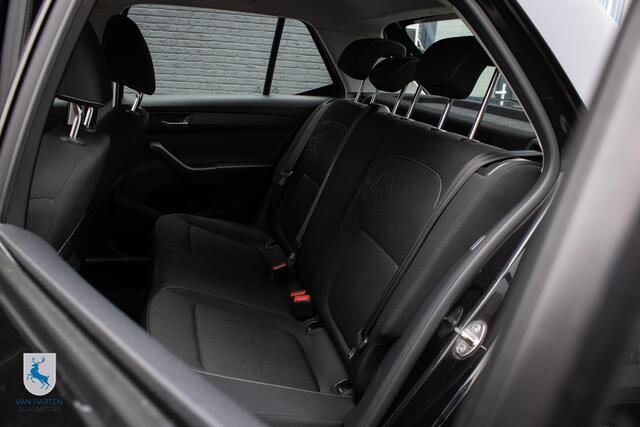 Skoda FABIA 1.0 TSI Clever / Stoelverwarming