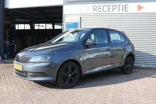 skoda-fabia-1.0-sprint,-cruise-cont