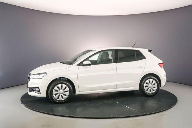 Skoda FABIA Selection 1.0 TSI 95pk Cruise control, Parkeersensor achter, App connect, LED koplampen, Airco, DAB, Radio, Bluetooth