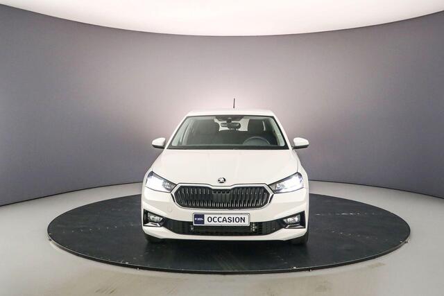 Skoda FABIA Selection 1.0 TSI 95pk Cruise control, Parkeersensor achter, App connect, LED koplampen, Airco, DAB, Radio, Bluetooth