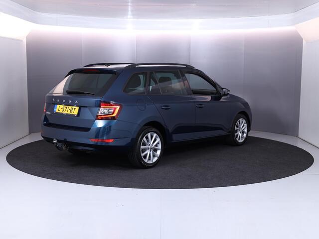 Skoda FABIA Combi 1.0 TSI Business Edition 95 pk | Navigatie via App | Trekhaak | Parkeersensoren | Autom. airco | Stoelverwarming |