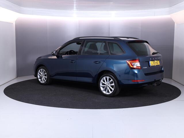 Skoda FABIA Combi 1.0 TSI Business Edition 95 pk | Navigatie via App | Trekhaak | Parkeersensoren | Autom. airco | Stoelverwarming |