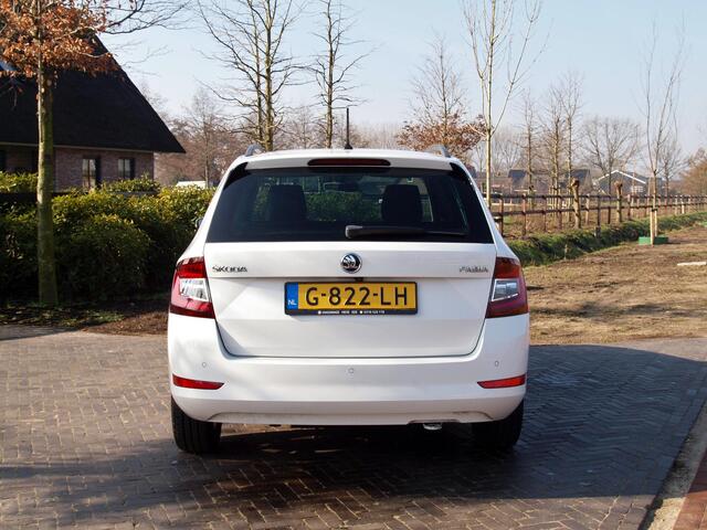 Skoda FABIA Combi 1.0 TSI Style | Camera | Apple Carplay | Cruise Control | Navi |