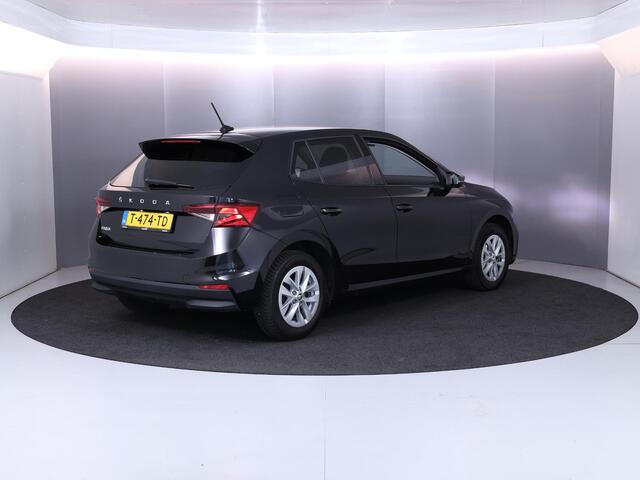 Skoda FABIA 1.0 TSI Ambition 95 pk | Verlengde garantie | Navigatie via App | Parkeersensoren achter | LED koplampen | Apple Carplay/Android Auto |