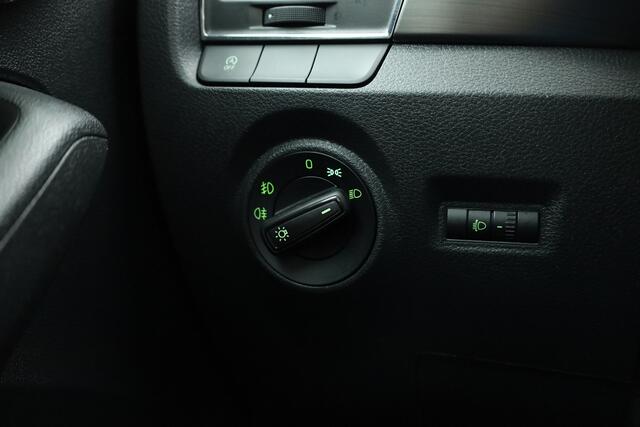 Skoda FABIA Combi 1.0 TSI Business Edition | Trekhaak | LMV | Apple Carplay |