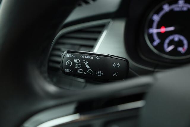 Skoda FABIA Combi 1.0 TSI Business Edition | Trekhaak | LMV | Apple Carplay |