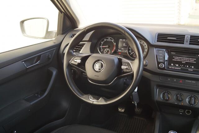Skoda FABIA Combi 1.0 TSI Ambition -NAVI-PDC-DAB-TREKHAAK-