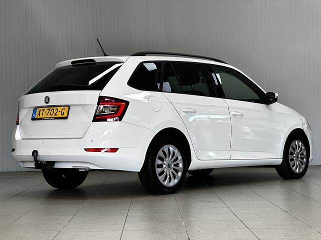 Skoda FABIA Combi 1.0 TSI Ambition/ Trekhaak/ Cruise Control/ Airco/ Bluetooth/ Apple+Android/ USB/ Isofix/ Navi /PDC/ Elek.Pakket/ Multi stuur/ Dagrijverlichting LED/ Mistlampen/ Armsteun/ Dakrails.