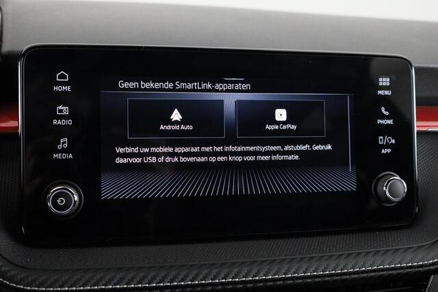 Skoda FABIA Monte Carlo 1.0 TSI 85 kW / 115 PK Hatchback 7 ver | Adaptive Cruise | Blind Spot | Apple Carplay | Verwarmde stoelen