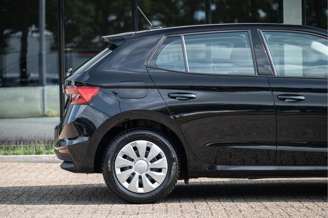 Skoda FABIA 1.0 MPI Selection | Stoelverw. | PDC | Airco | 4 season | Cruise