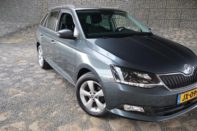 Skoda FABIA 1.2 TSI JOY | Geen import | Trekhaak | Navi