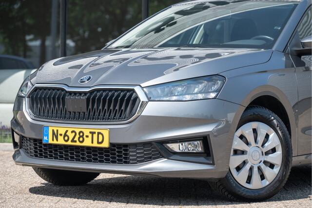 Skoda FABIA 1.0 TSI Ambition | Navi by App | Stoelverw. | Cruise | PDC | 4 season
