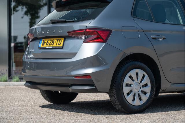 Skoda FABIA 1.0 TSI Ambition | Navi by App | Stoelverw. | Cruise | PDC | 4 season