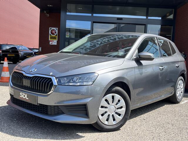 Skoda FABIA 1.0 MPI Ambition // PDC // CRUISE // CLIMA // APPLE CARPLAY - ANDROID AUTO //