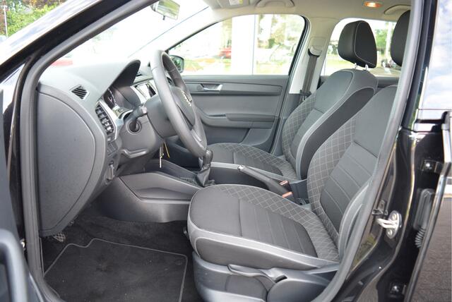 Skoda FABIA Combi 1.0 96PK TSI Ambition Plus | Stoel VW | Trekhaak |