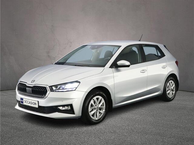 Skoda FABIA Ambition 1.0 TSI 110pk DSG Automaat Cruise control, Stoelverwarming, Airco, DAB, Radio, Parkeersensoren, App connect, LED koplampen, Bluetooth