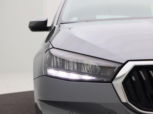 Skoda FABIA 1.0 TSi 110 Pk Automaat Business Edition | Adaptive Cruise | Climate Control | Parkeersensoren | Bluetooth | Navigatie | Trekhaak | 75.893 Km!!